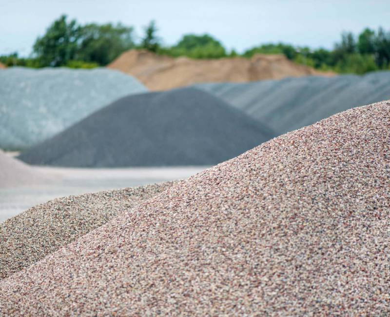 how to choose construction materials